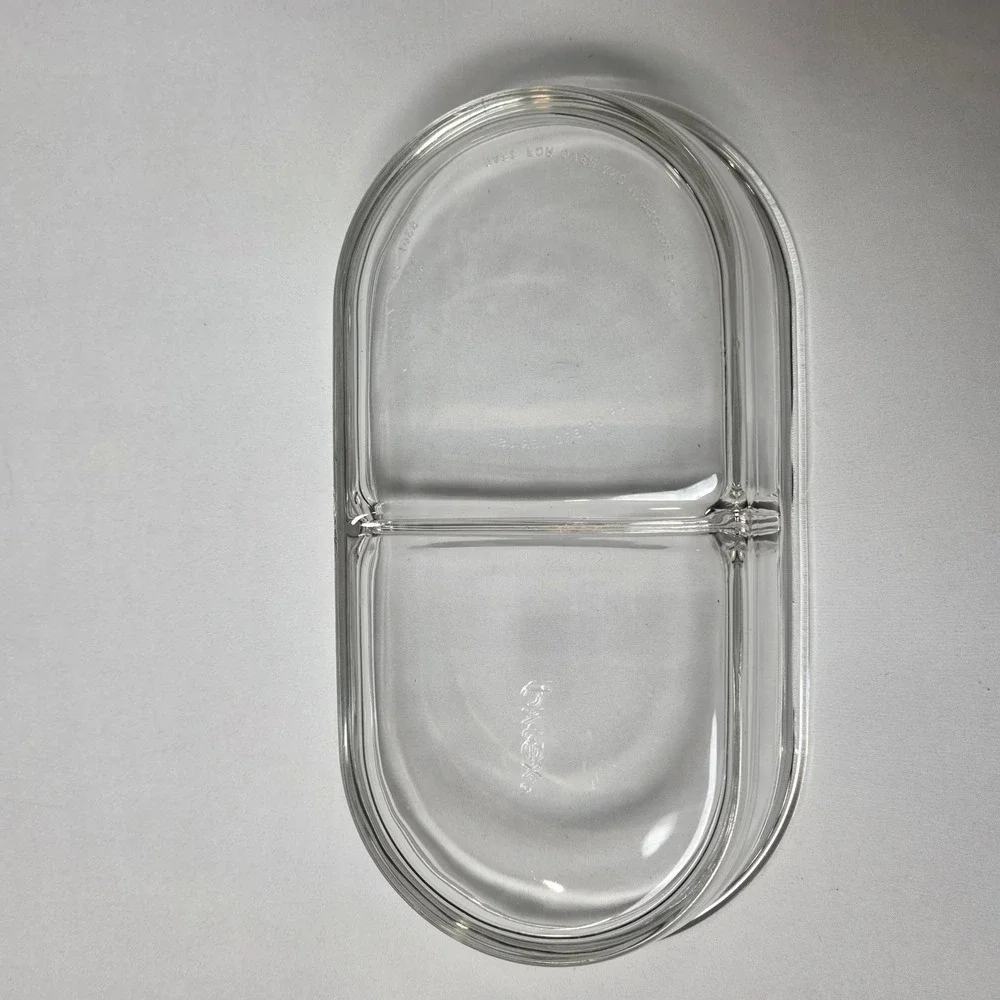 Pyrex Divided Baking Dish 8301 1.5qt 5.5 Cup Oval Glass Baking Casserole USA
